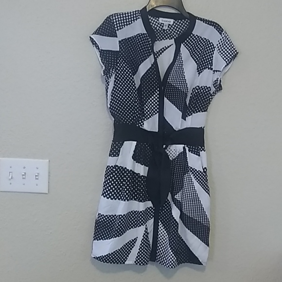 bebe Dresses & Skirts - Bebe black & white dress size Medium